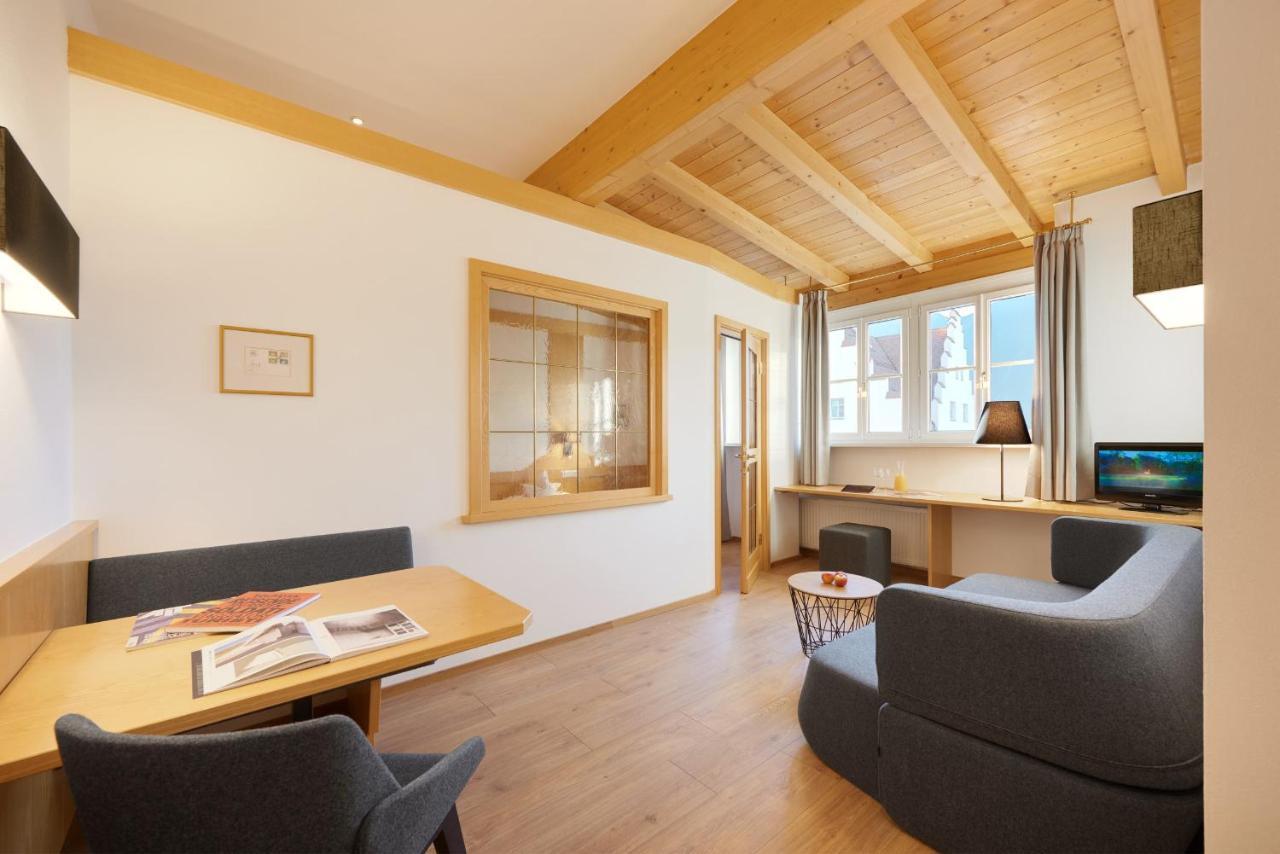 Hotel Goldene Rose Brunico Esterno foto