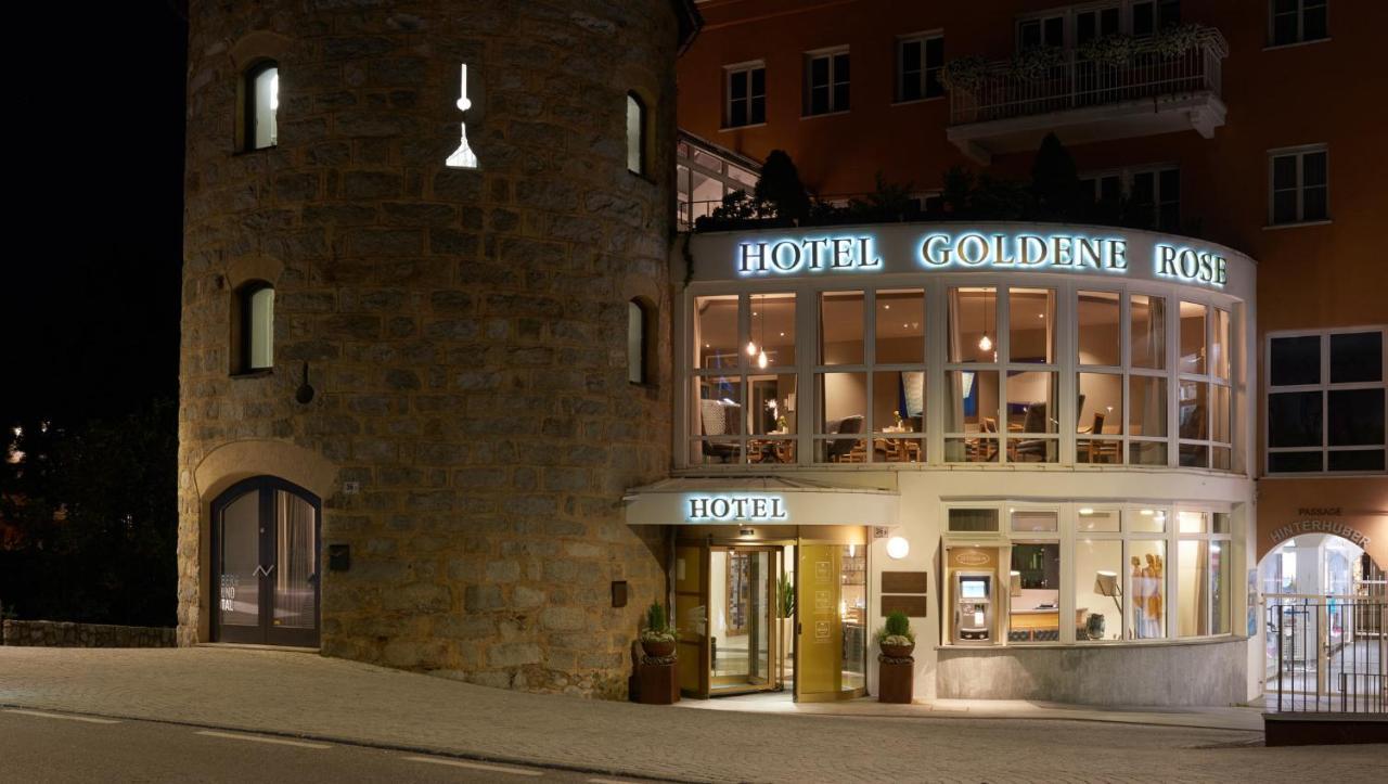 Hotel Goldene Rose Brunico Esterno foto