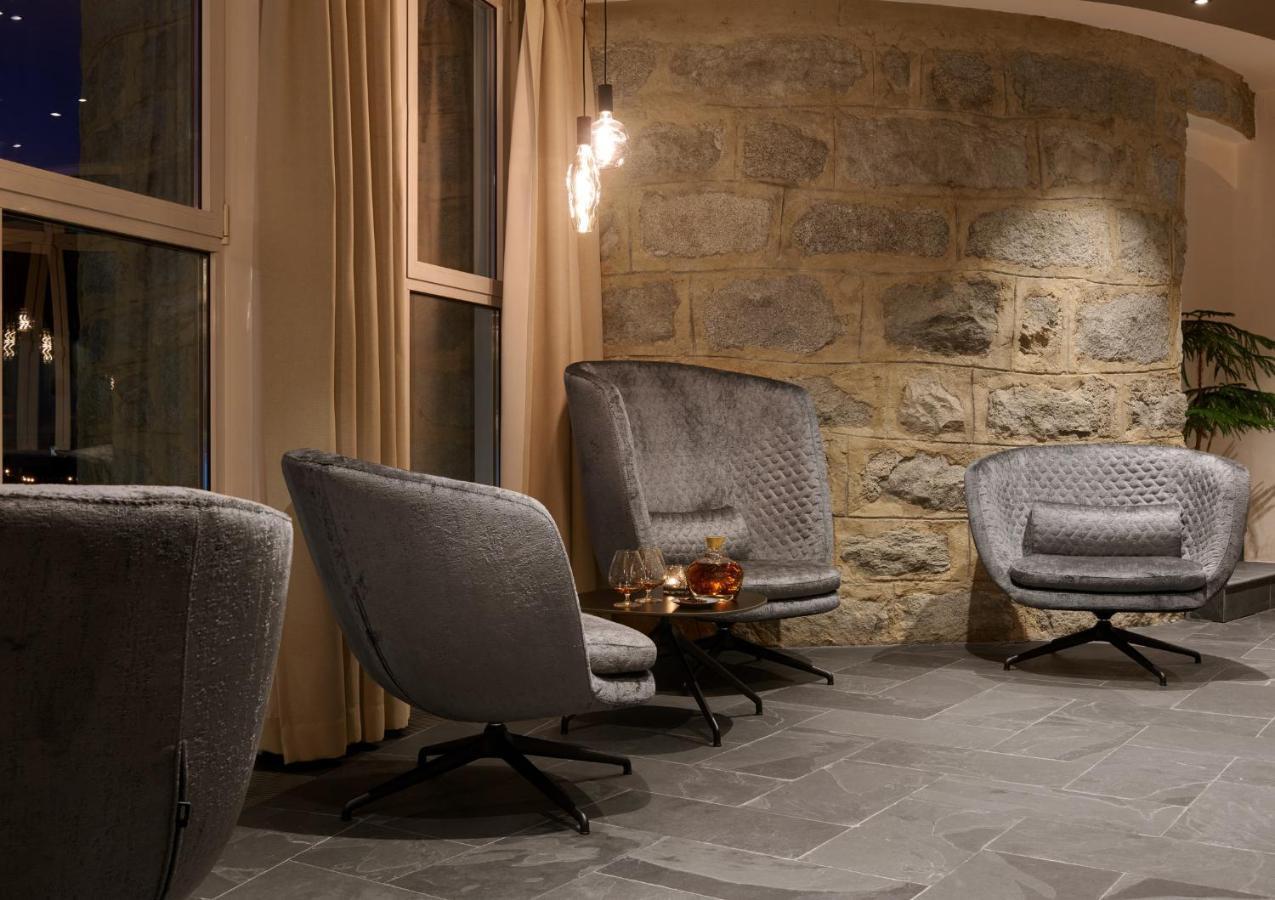 Hotel Goldene Rose Brunico Esterno foto